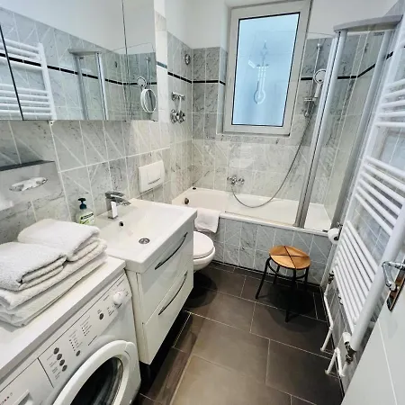 Apartment Ankerplatz In Zentraler Lage *
